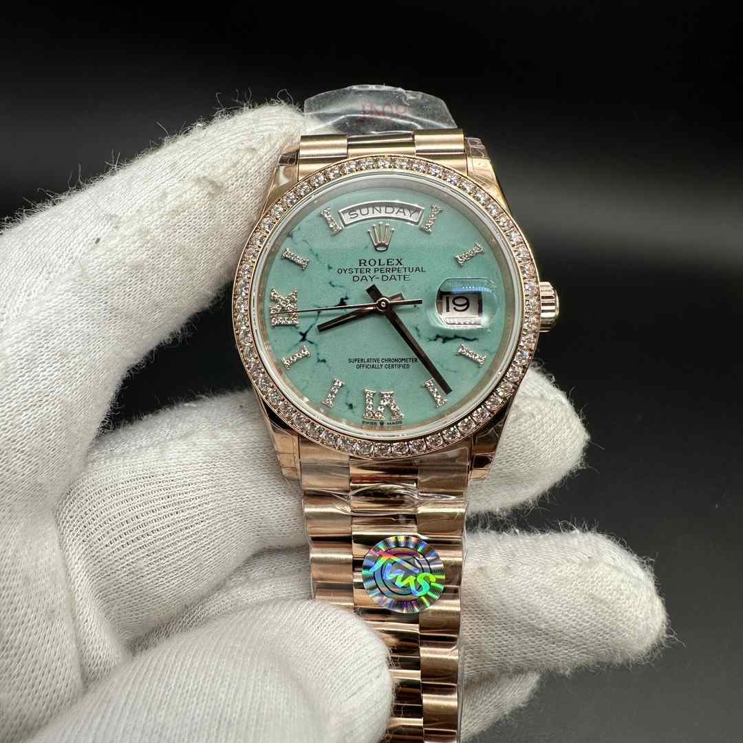 Rolex Daydate 36 TWS 2836 rose gold case 36mm diamonds bezel Roman stones blue dial President bracelet. C50